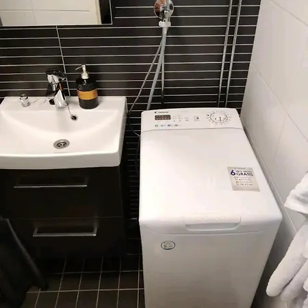 1 Bedroom In Kallio ヘルシンキ